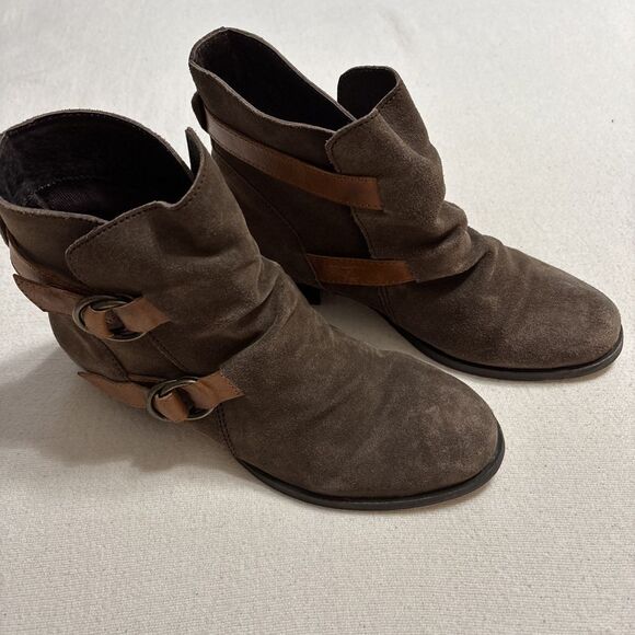 Diba Flap Jack Ankle Boots Women's‎ Leather Suede Slouch Double Buckle Boho Sz6 - Picture 1 of 11